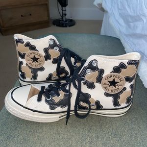 All-Star Chuck Taylor Women’s Cheetah Print High Top Converse